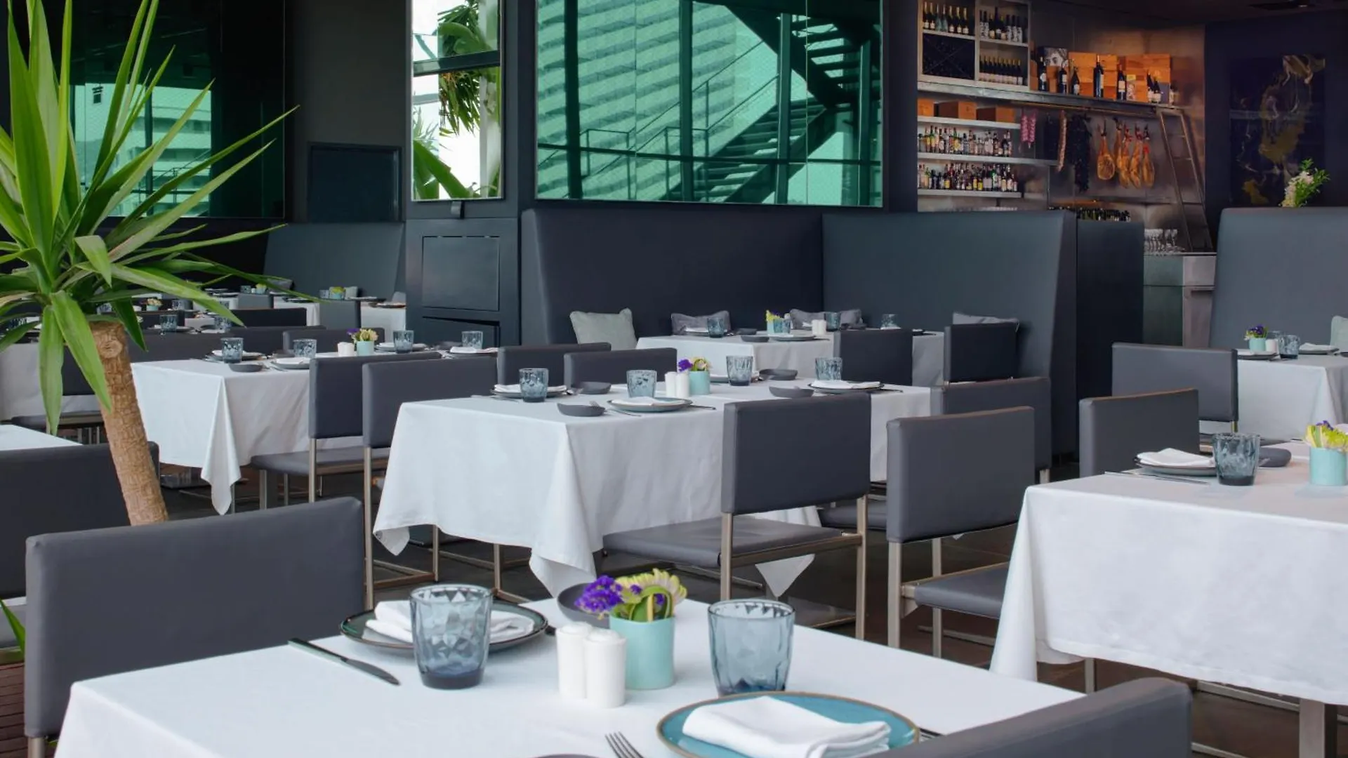 Renaissance Barcelona Fira Hotel L'Hospitalet de Llobregat 4*,